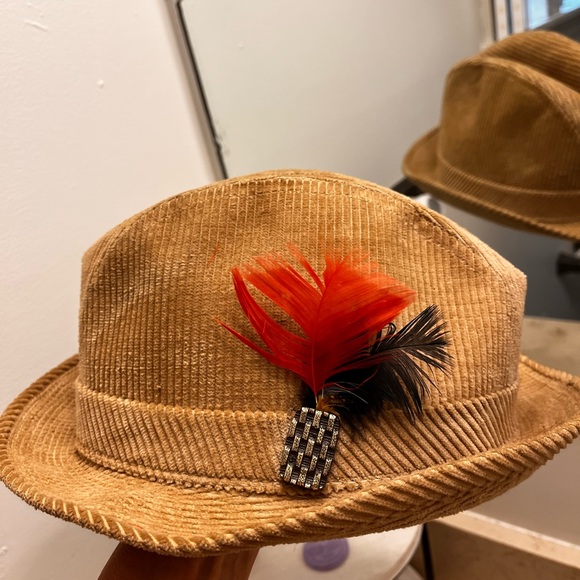1960’s Golden Brown Corduroy Fedora with Feathers &. Embellished Glass Button - Picture 7 of 9